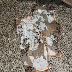 Brand new 2 piece set never worn brand new